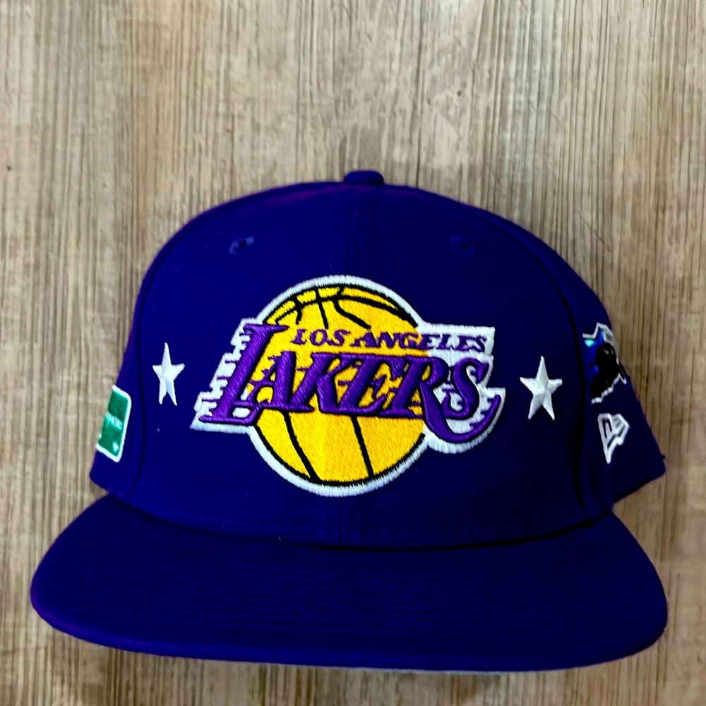 Los Angeles Lakers New Era Size 7 1/2 Fitted Baseball Cap